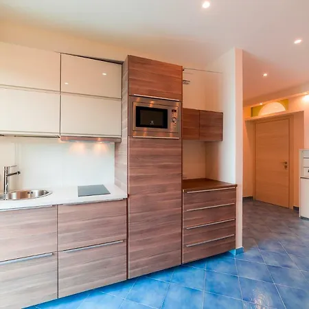 아파트 Le Esperidi *